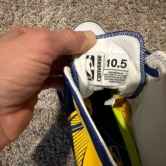 Golden state warriors Chuck Taylors. Never worn still with tag, no box. - Picture 3 of 5